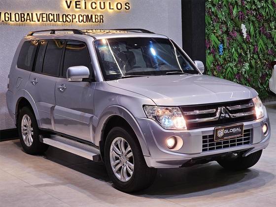 MITSUBISHI PAJERO FULL 3.2 HPE 4X4 16V TURBO INTERCOOLER DIESEL 4P AUTOMÁTICO